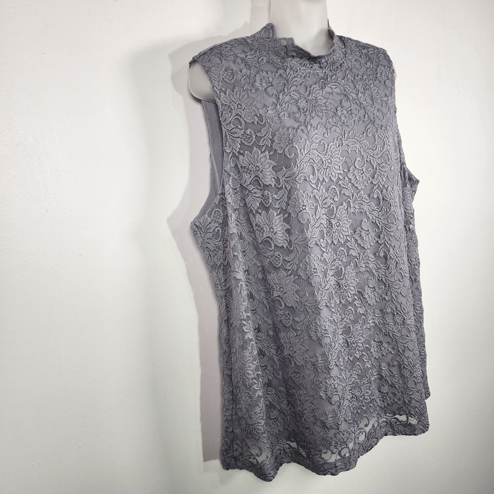 Susan Graver Womens Stretch Lace Mock Neck Sleeveless Top Grey Xl Lined Feminine — image 4 of 8